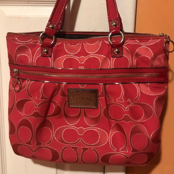 Coach bag! Great condition. - Picture 1 of 3